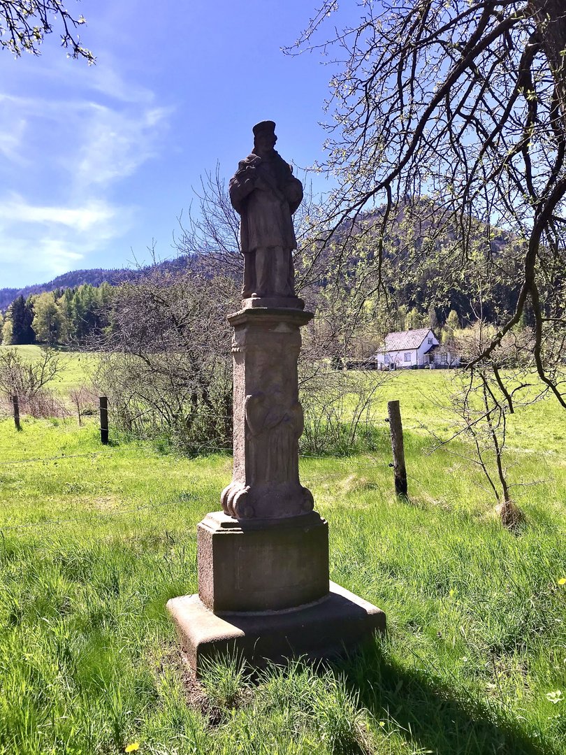 Socha sv. Jana Nepomuckého, Martínkovice