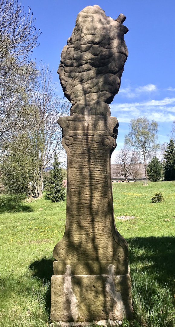 Socha Korunování Panny Marie, Martínkovice